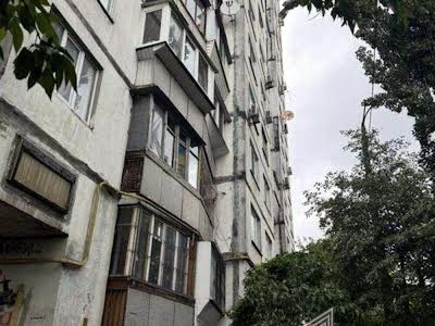 квартира за адресою Зодчих вул., 32
