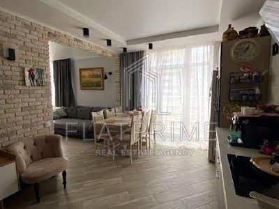 квартира за адресою Сім'ї Кульженків вул. (Петра Дегтяренка), 31-А
