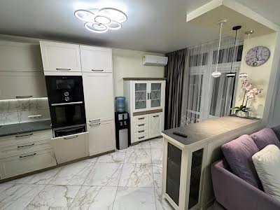квартира за адресою Митрополита Василя Липківського вул. (Урицького), 37-В