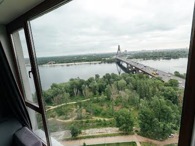 квартира за адресою Володимира Івасюка просп. (Героїв Сталінграду), 2-Д
