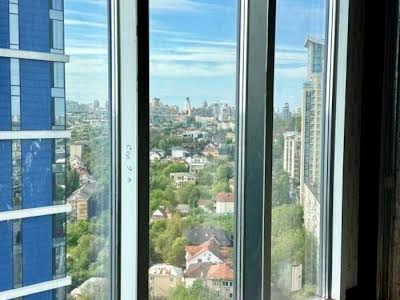 квартира за адресою Звіринецька вул., 70-А