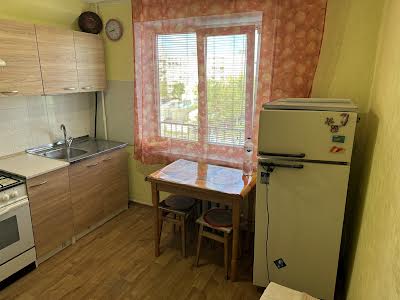 квартира за адресою Йорданська вул. (Лайоша Гавро), 8