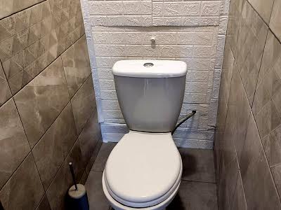 квартира за адресою Братиславська вул., 42
