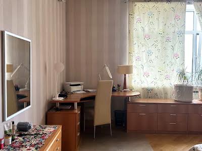 квартира по адресу Леси Украинки бульв., 7-Б