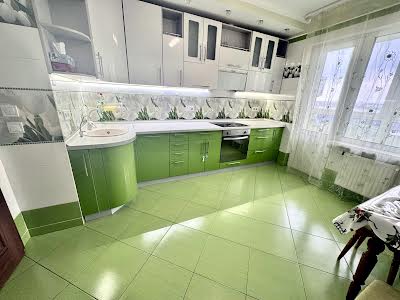 квартира за адресою Бориса Гмирі вул., 18