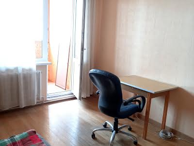 квартира за адресою Бориса Гмирі вул., 9-А