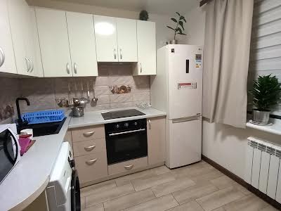 квартира за адресою Оноре де Бальзака вул., 92А