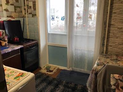 квартира за адресою Братиславська вул., 36