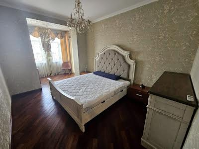 квартира по адресу Леси Украинки бульв., 7-А