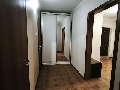 квартира за адресою Сергія Данченка вул., 1
