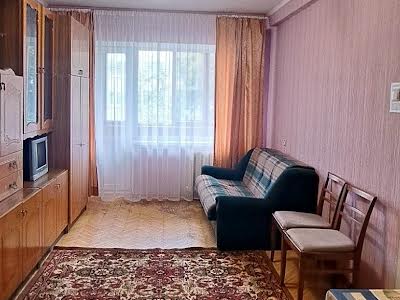квартира за адресою Братиславська вул., 8