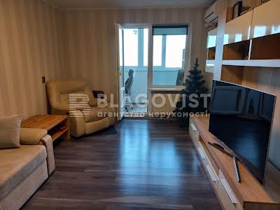 квартира за адресою Науки просп., 60-А