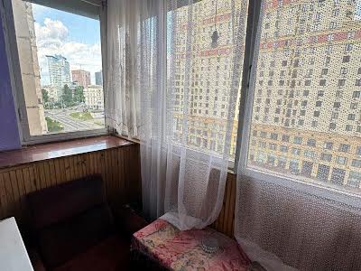 квартира за адресою В'ячеслава Чорновола вул., 10
