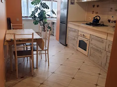 квартира за адресою с. Петропавлівська борщагівка, Садова вул., 4