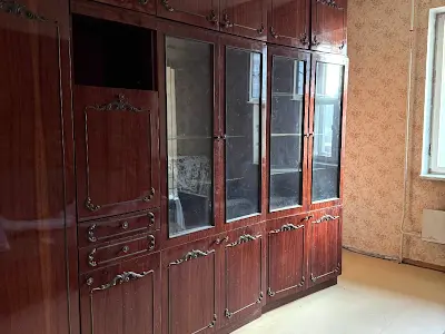 квартира по адресу Ревуцкого ул., 19/1