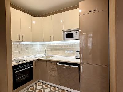 квартира по адресу Олександра Олеся ул., 6а