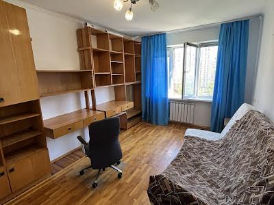 квартира по адресу Романа Шухевича просп. (Ватутина), 6А