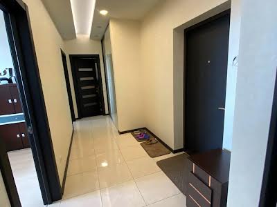квартира за адресою Миколи Бажана просп., 8-Б