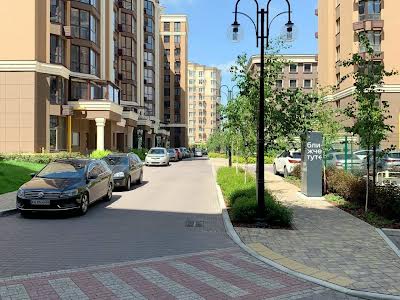 квартира за адресою Радісна, 4