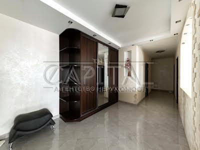 квартира за адресою Вишгородська вул., 45