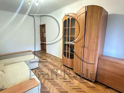 квартира за адресою Вахтанга Кікабідзе вул. (Булгакова), 3