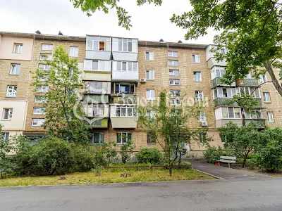 квартира за адресою Мілютенка вул., 26