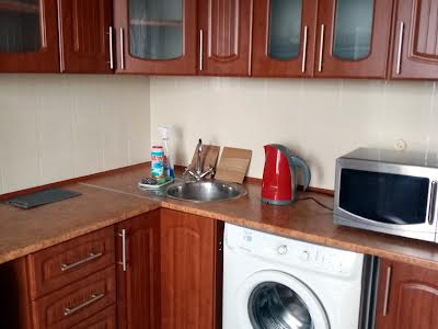 квартира за адресою Федора Ернста вул., 2