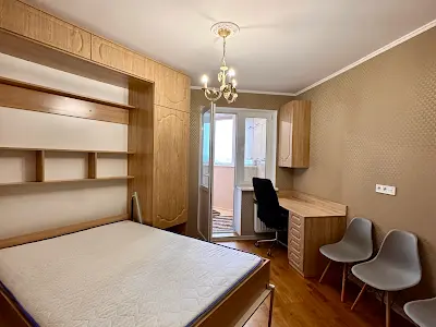 квартира за адресою Михайла Максимовича вул. (Онуфрія Трутенка), 3Д