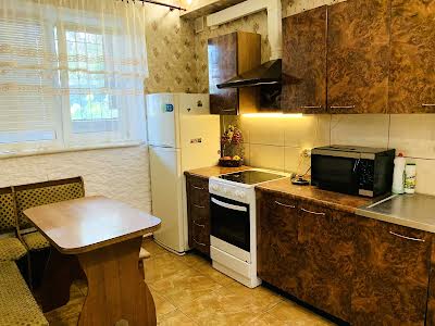 квартира за адресою Ірпінь, Миколи Руденка вул. (Руденка), 21-В