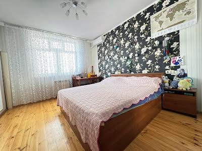квартира по адресу Петра Калнишевського ул. (Михайла Майорова), 7