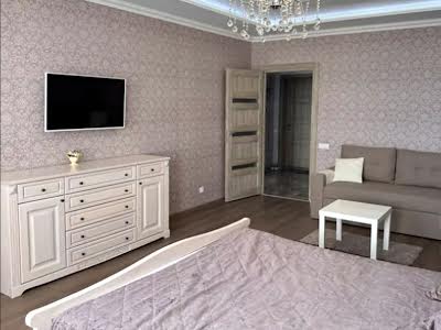 квартира по адресу Голосеевская ул., 13-А