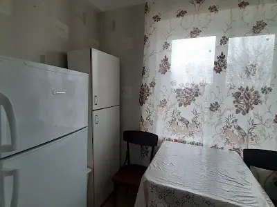 квартира за адресою Богатирська вул., 8