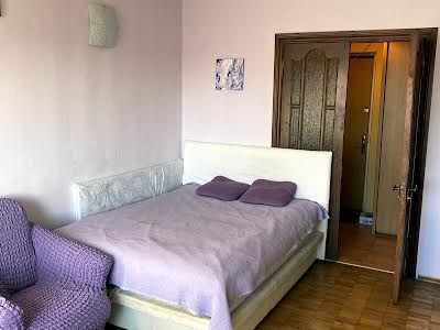 квартира по адресу Вячеслава Черновола ул., 10