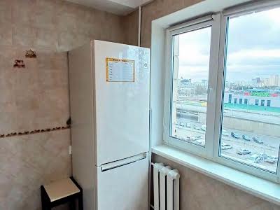 квартира за адресою Братиславська вул., 26