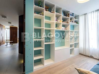 квартира за адресою Практична вул., 2