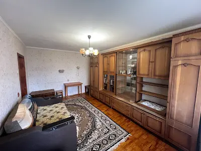 квартира за адресою Милославська вул., 23-В
