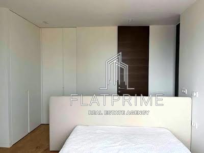 квартира за адресою Регенераторна вул., 4