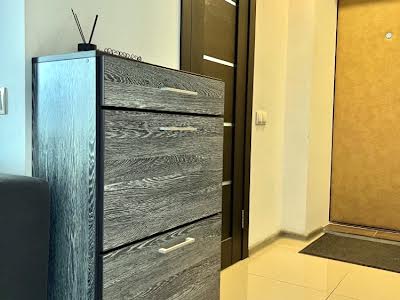 квартира за адресою Київ, Ентузіастів вул., 31