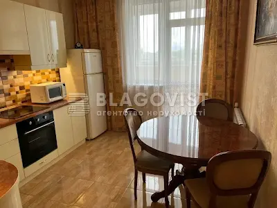 квартира за адресою Нивська вул., 4г