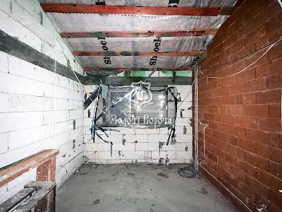 будинок за адресою с. Святопетрівське, Святоюрівська вул., 35б