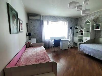 квартира за адресою Володимира Івасюка просп. (Героїв Сталінграду), 22