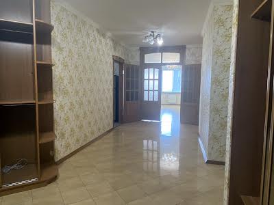 квартира по адресу Старонаводницкая ул., 13-А