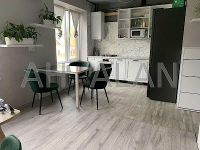 квартира за адресою Радистів вул., 30