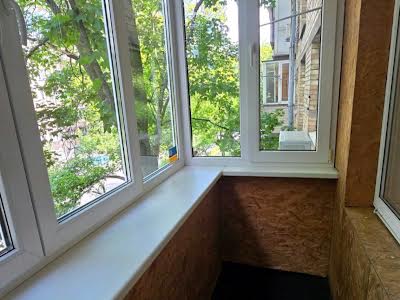 квартира за адресою Олекси Тихого вул. (Виборзька), 17/19
