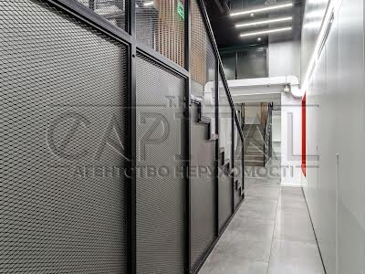 комерційна за адресою Осокорська вул., 2а
