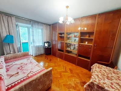 квартира по адресу Верховной Рады бульв., 31