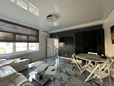 квартира за адресою Юнацька вул., 2