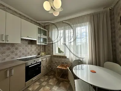 квартира за адресою Академіка Заболотного вул., 66