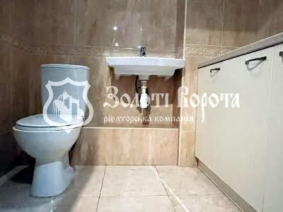 квартира за адресою Тополева вул., 4/8