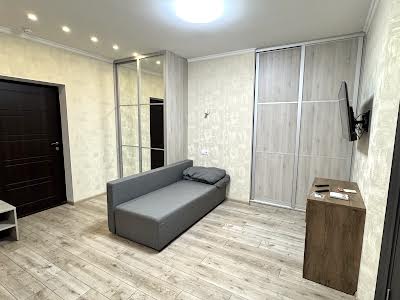 квартира за адресою Каховська вул., 60